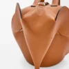 Grand sac Elephant en cuir de veau classique Tan