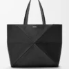 Grand sac fourre-tout Puzzle Fold horizontal en cuir de veau grainé souple Noir