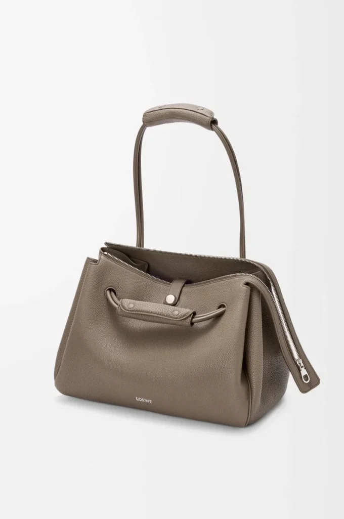Grand sac Madrid en cuir de veau grainé souple Taupe