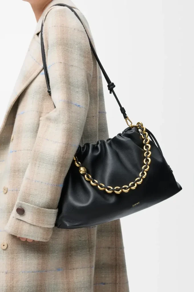 Grand sac à main Flamenco en cuir d&rsquo;agneau nappa souple Noir