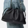 Grand sac à main Flamenco en cuir de veau grainé fin noir