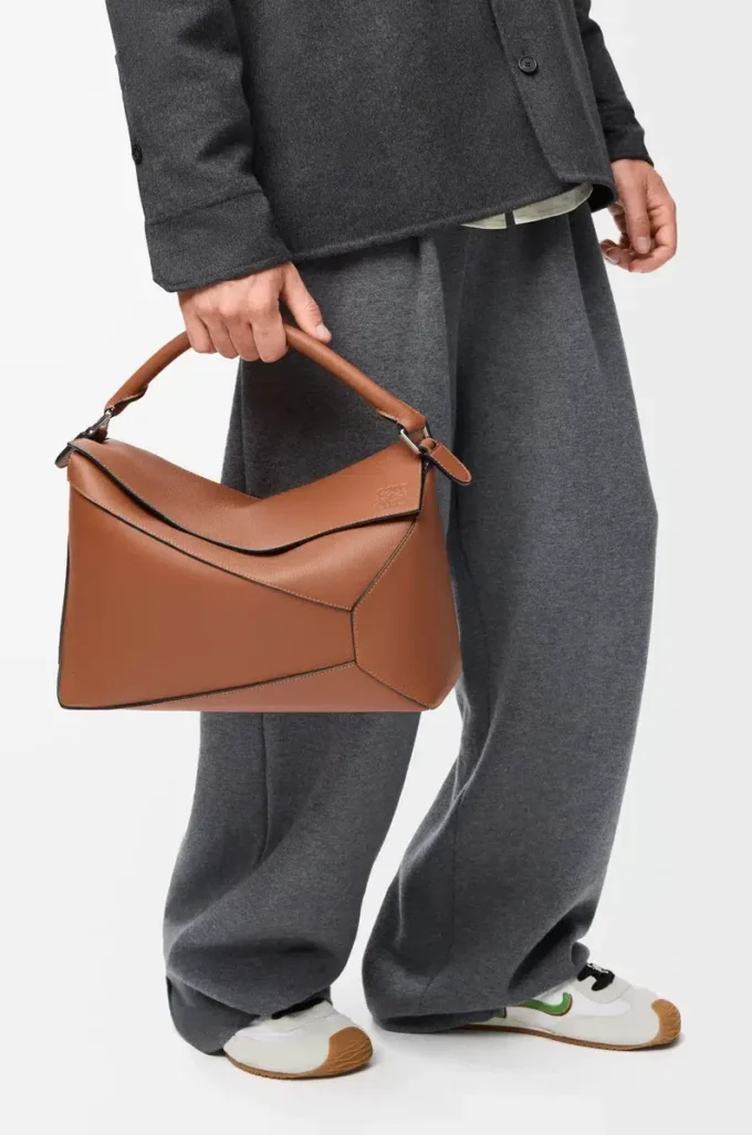 Grand sac Puzzle Edge en cuir de veau classique Tan