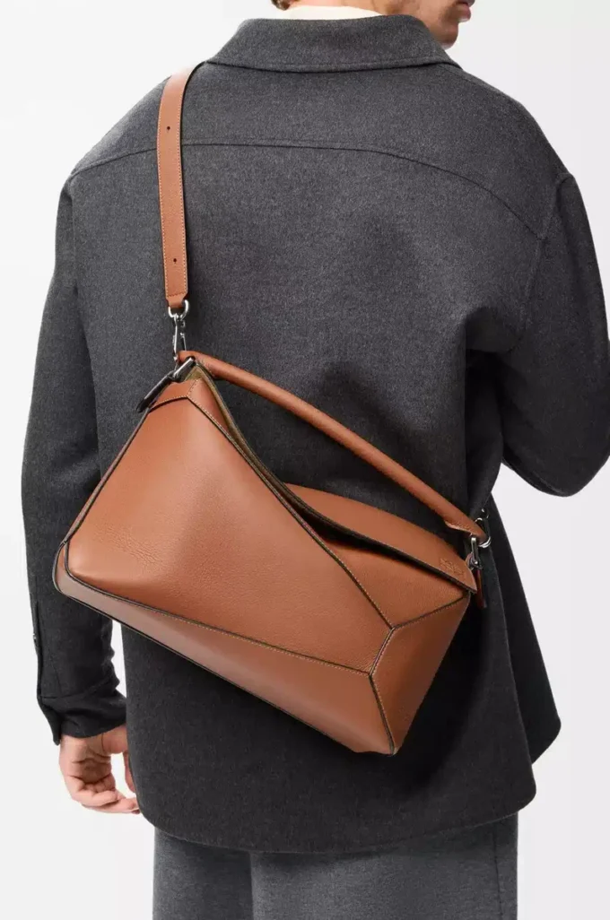 Grand sac Puzzle Edge en cuir de veau classique Tan