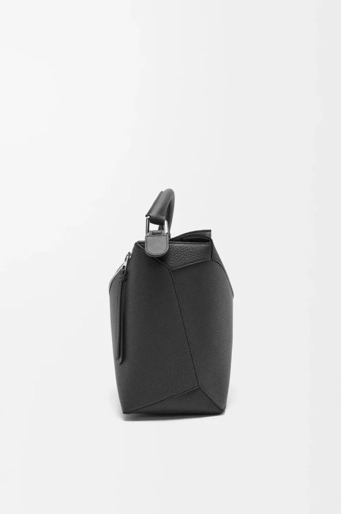 Grand sac Puzzle Edge en cuir de veau grainé noir