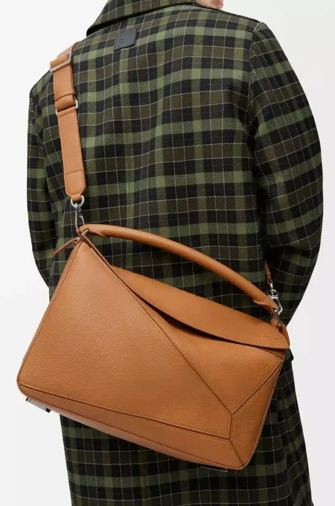 Grand sac Puzzle en cuir de veau grainé souple marron clair canyon