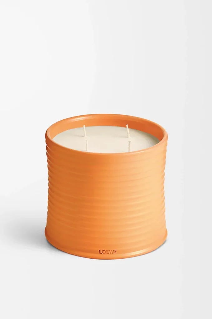 Grande bougie à la fleur d’oranger Mandarine vive Grande bougie à la fleur d’oranger Mandarine vive