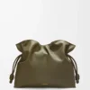 Grande pochette Flamenco en cuir de veau nappa Dark Khaki Grande pochette Flamenco en cuir de veau nappa Dark Khaki