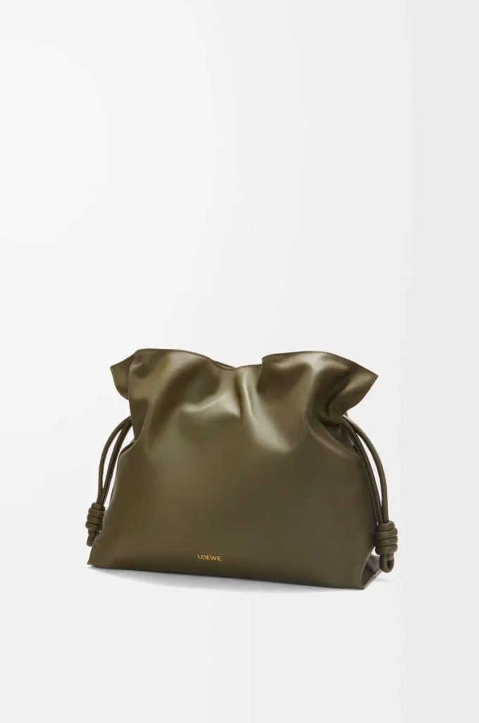 Grande pochette Flamenco en cuir de veau nappa Dark Khaki Grande pochette Flamenco en cuir de veau nappa Dark Khaki