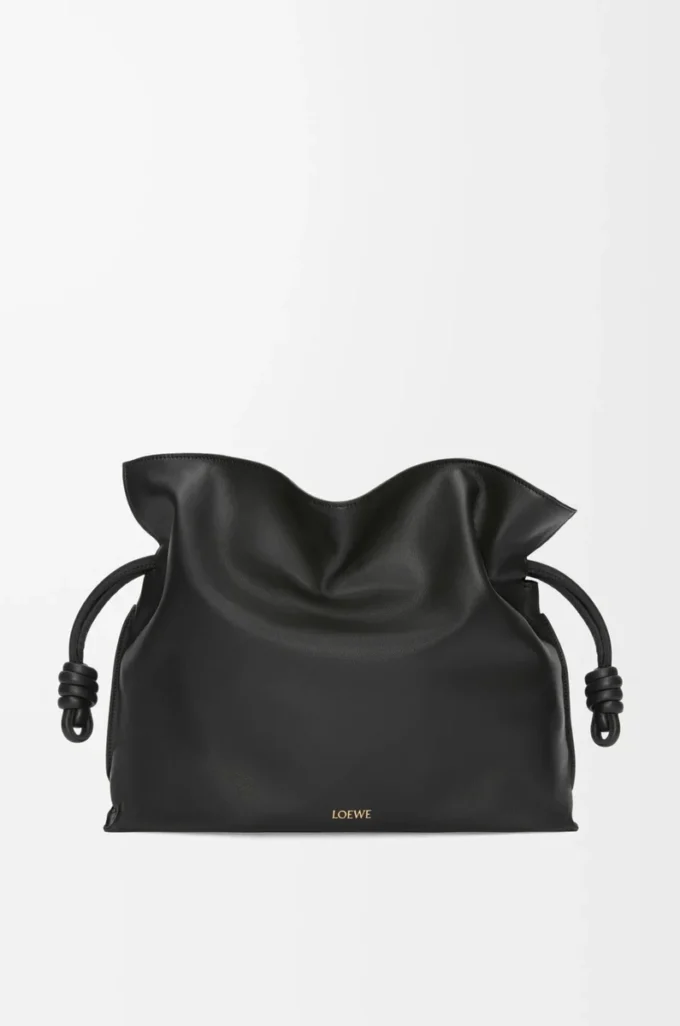 Grande pochette Flamenco en cuir de veau nappa noir Grande pochette Flamenco en cuir de veau nappa noir
