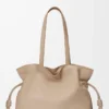 Grande pochette Flamenco en cuir de veau nappa Sand