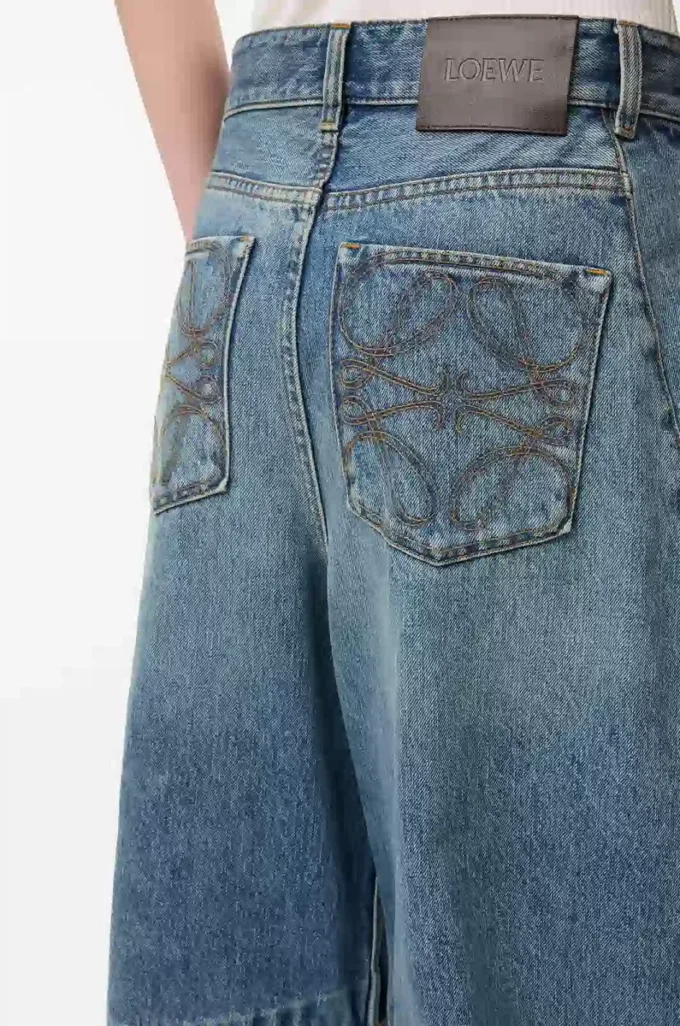 Jean bouffant en denim Denim délavé Jean bouffant en denim Denim délavé