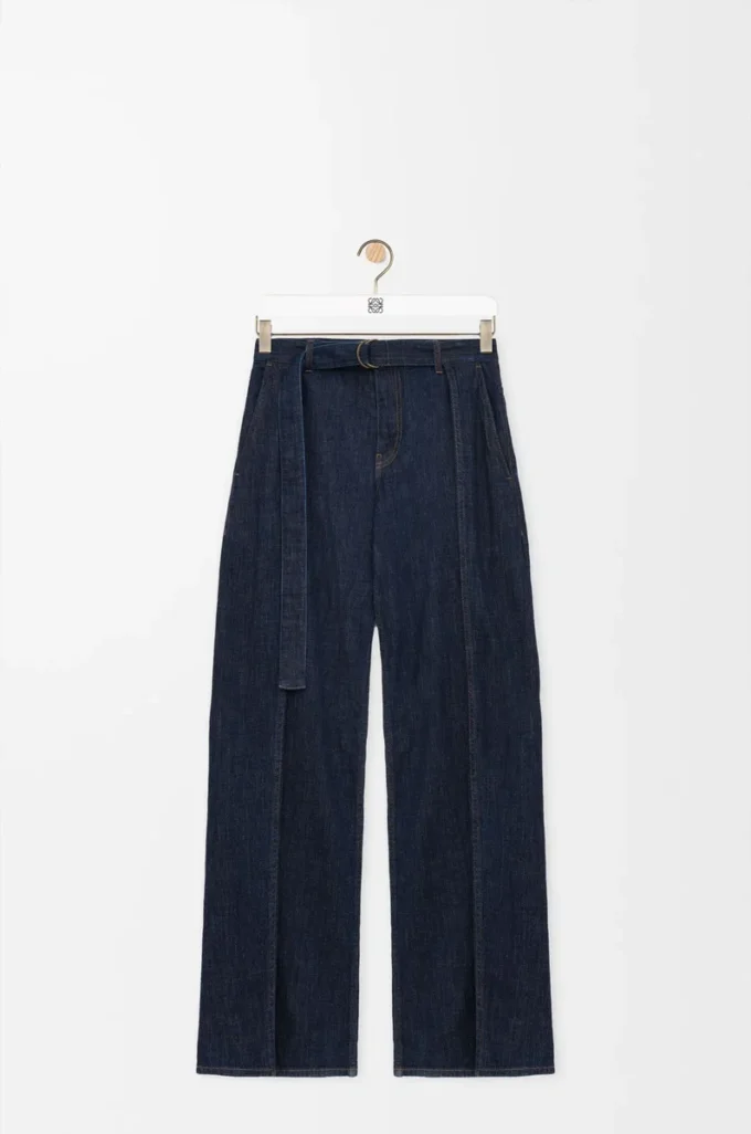 Jean à ceinture en denim bleu indigo Jean à ceinture en denim bleu indigo