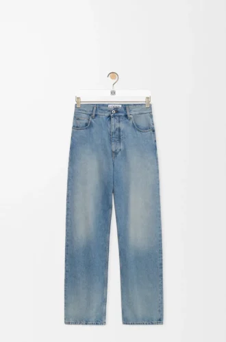 Jean en denim bleu vintage