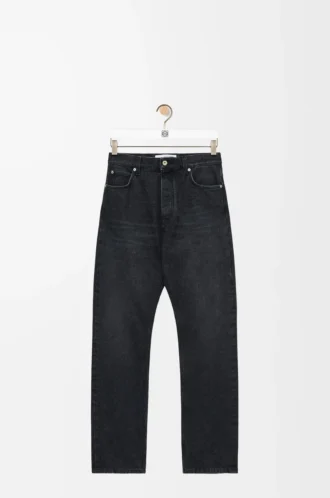 Jean à jambes droites en denim noir délavé