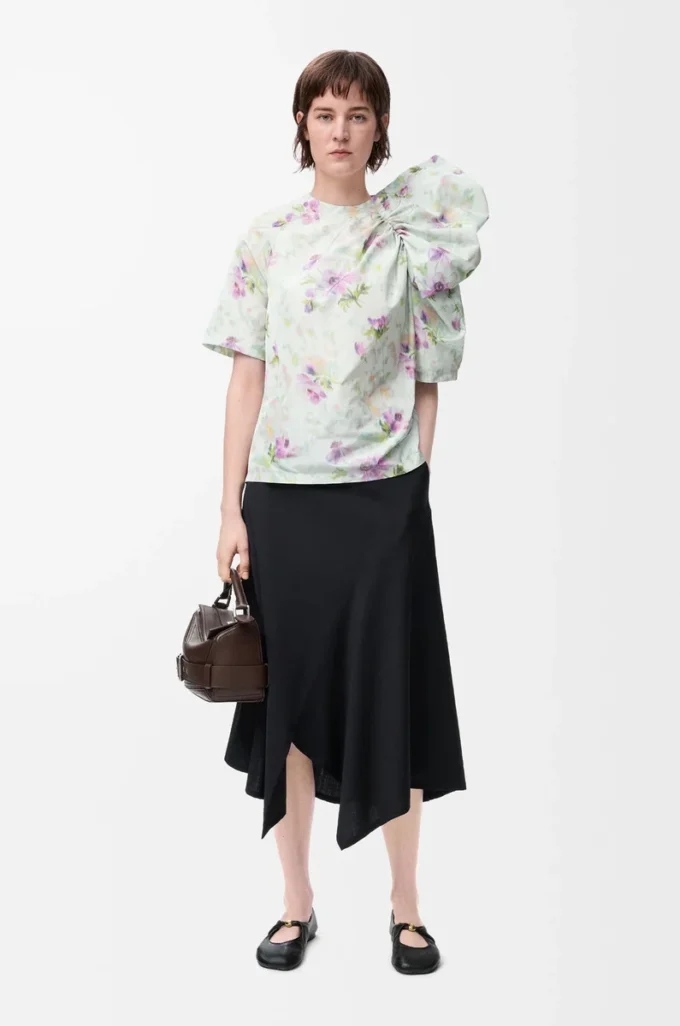 Jupe asymétrique en laine Noir