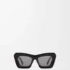 Lunettes de soleil œil-de-chat biseautées Noir
