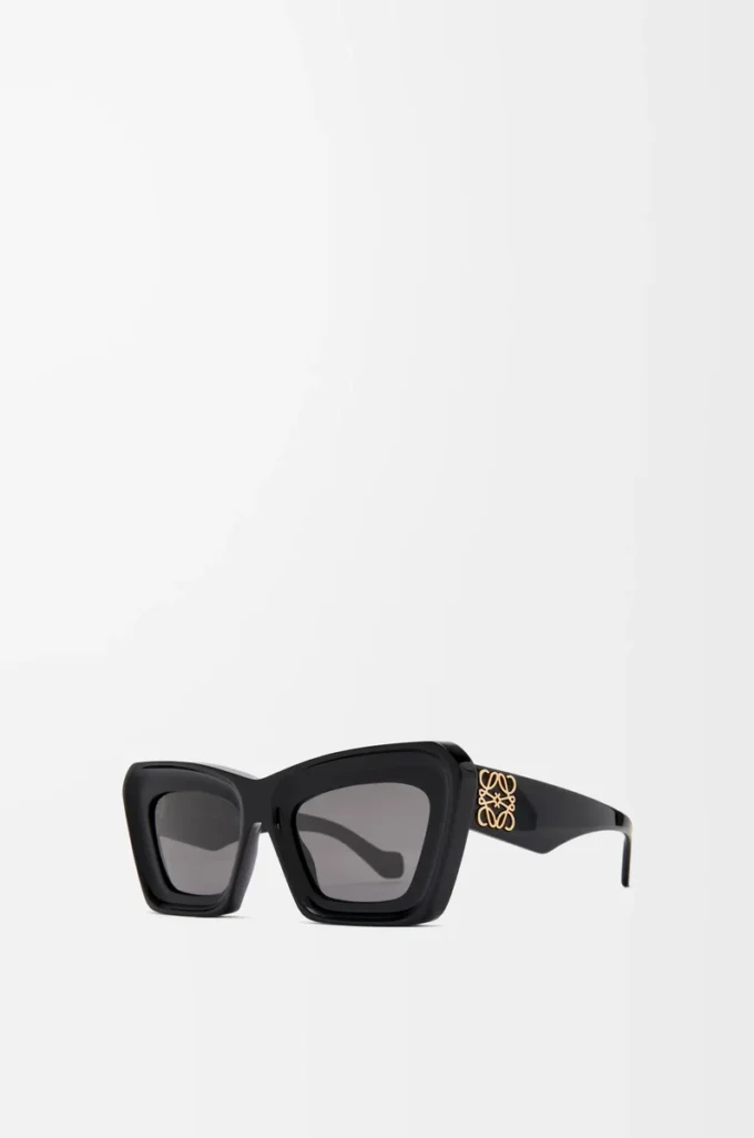 Lunettes de soleil œil-de-chat biseautées Noir
