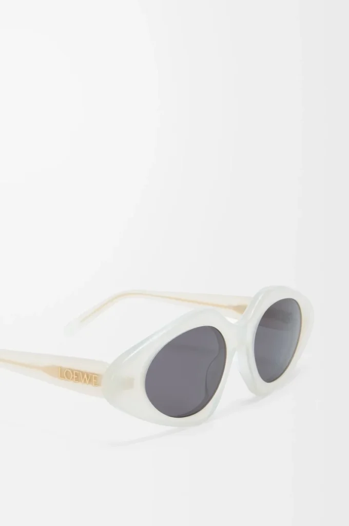 Lunettes de soleil Triangle Slim Milky Ivory