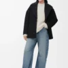 Manteau court en laine Noir