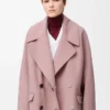 Manteau court en laine rose