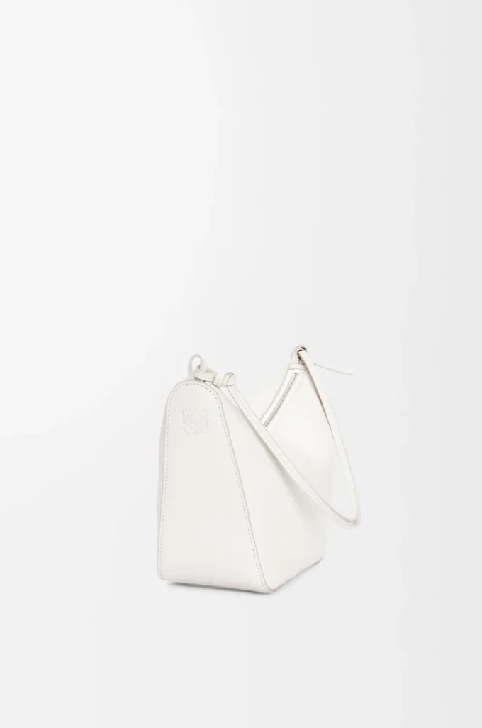 Mini Hammock hobo en cuir de veau classique blanc cassé