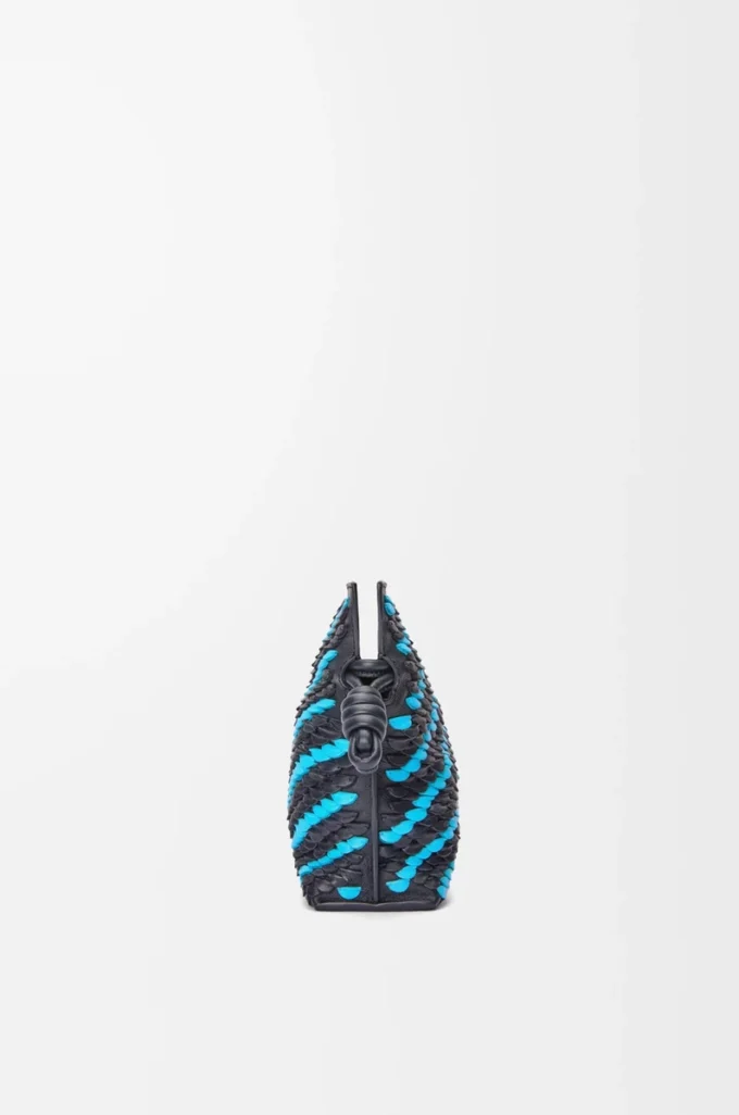 Mini pochette Flamenco en cuir d&rsquo;agneau nappa Dark Ink/Sky Blue
