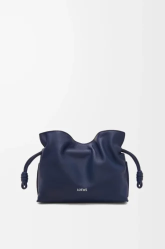 Mini pochette Flamenco en cuir de veau nappa bleu abysse