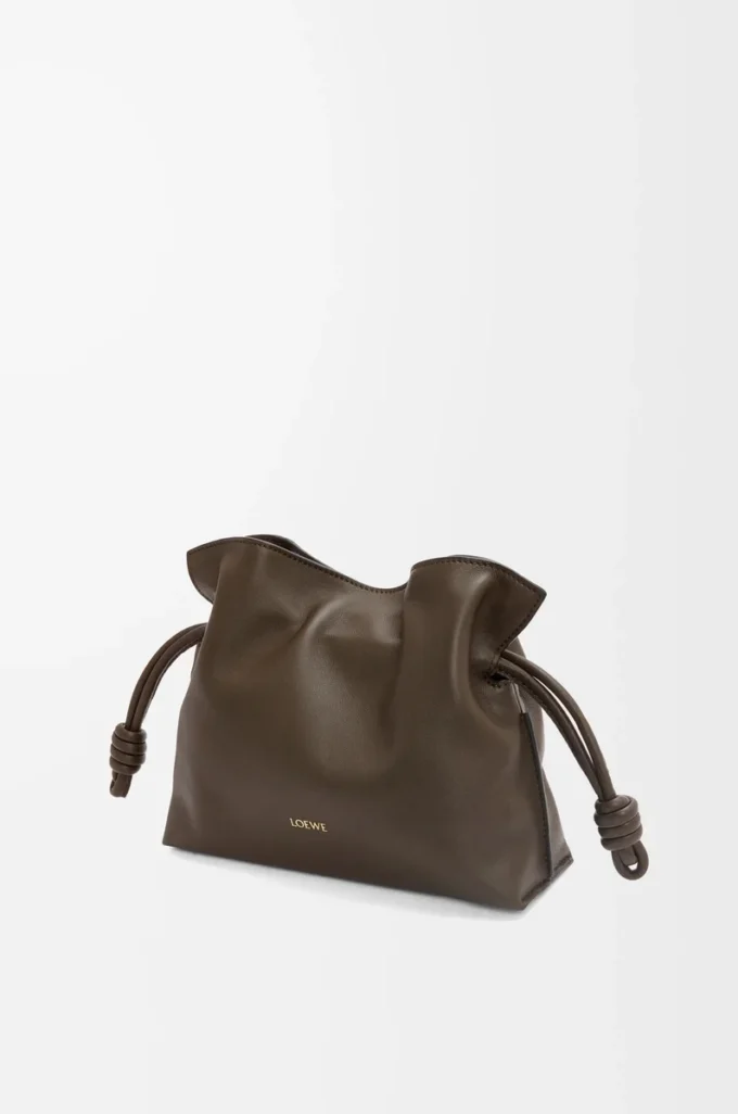 Mini pochette Flamenco en cuir de veau nappa Chocolate