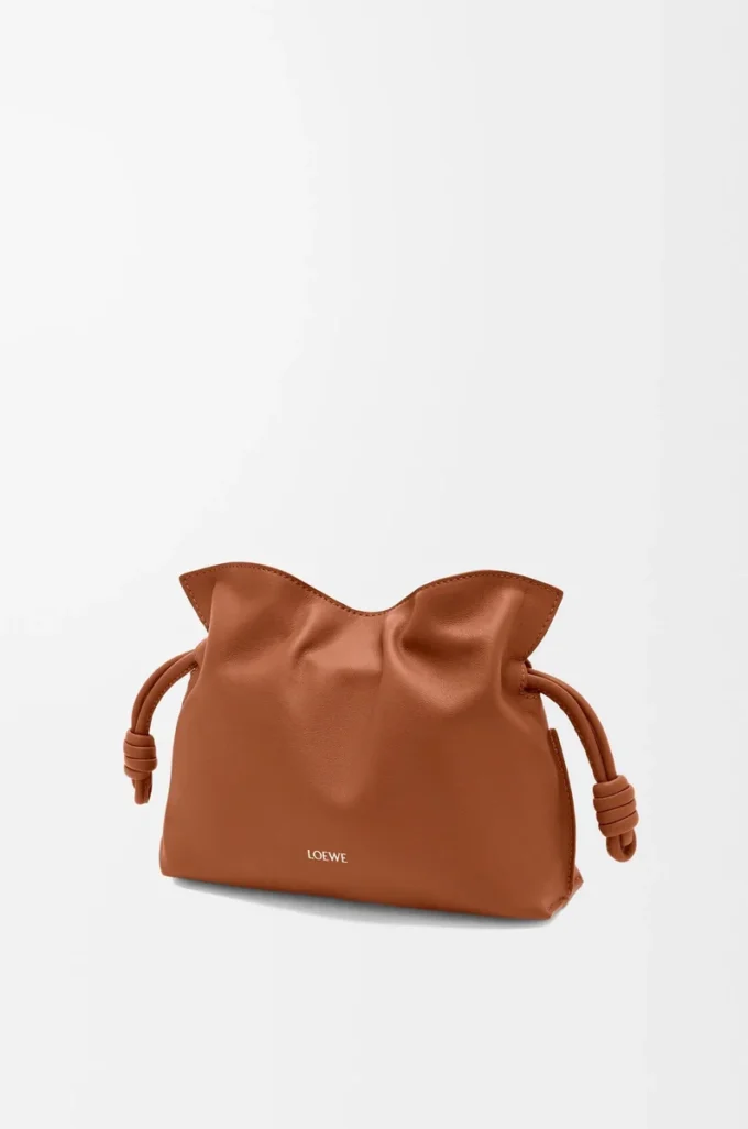 Mini pochette Flamenco en cuir de veau nappa écureuil