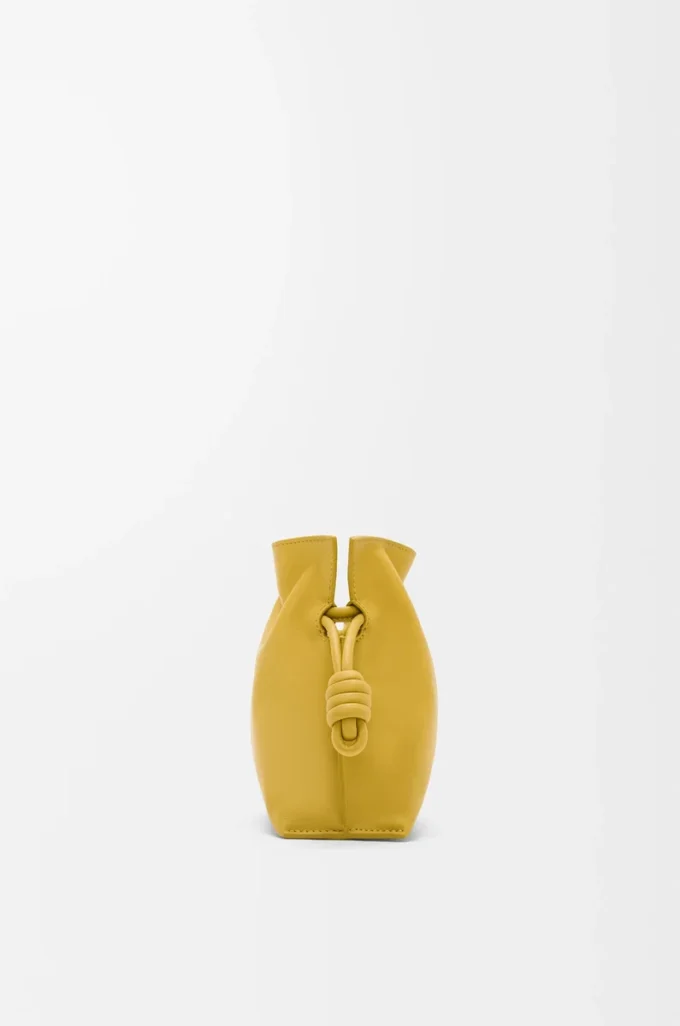 Mini pochette Flamenco en cuir de veau nappa Ginger