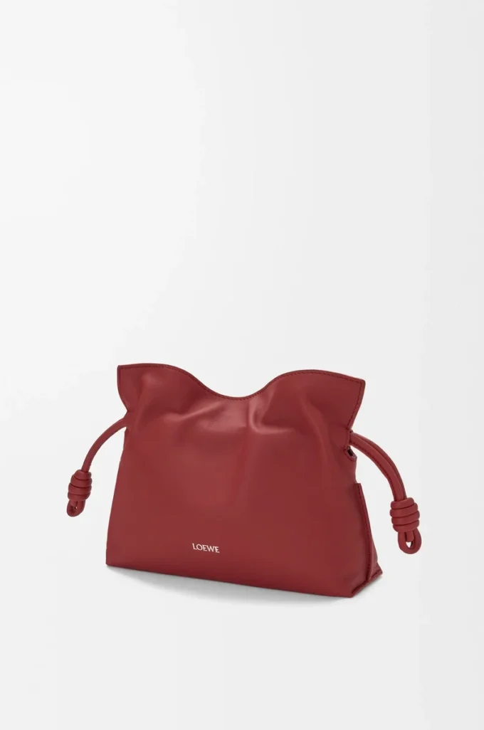 Mini pochette Flamenco en cuir de veau nappa rouge brûlé