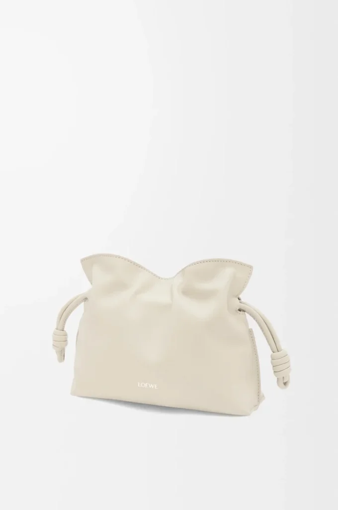 Mini pochette Flamenco en cuir de veau nappa Sea Salt
