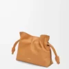 Mini pochette Flamenco en cuir de veau nappa Warm Desert