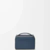 Mini sac à bandoulière pour appareil photo en cuir de veau satiné teint indigo