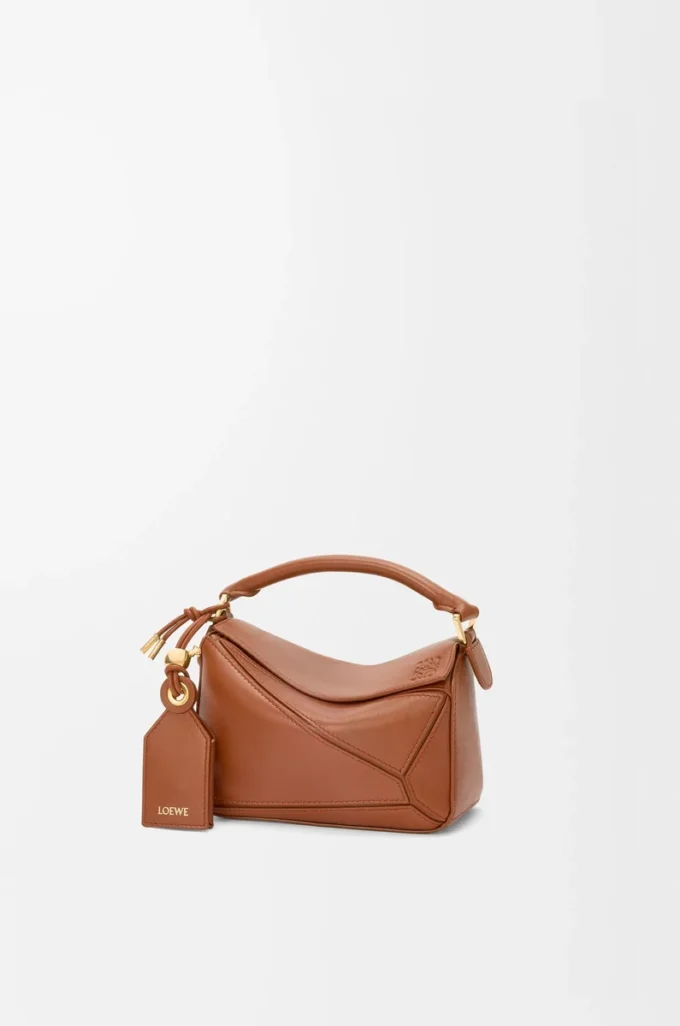 Mini sac Featherlight Puzzle en cuir d&rsquo;agneau nappa Pecan