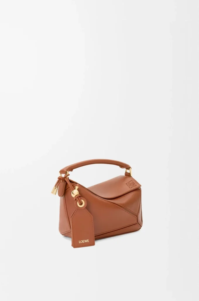 Mini sac Featherlight Puzzle en cuir d&rsquo;agneau nappa Pecan