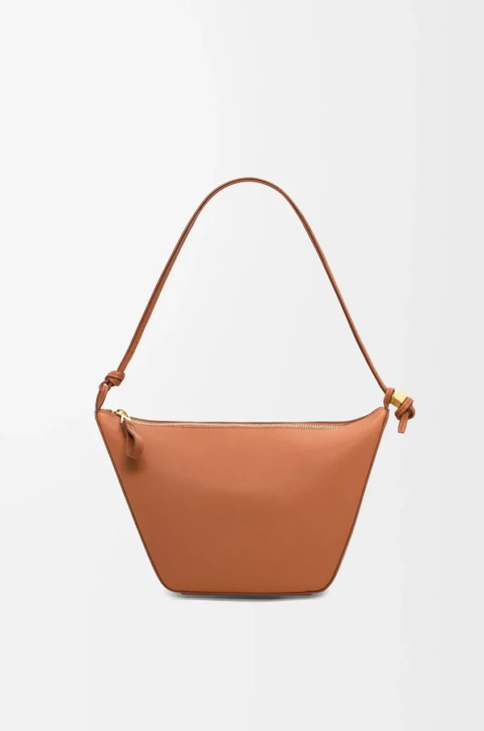 Mini sac hobo Hammock en cuir de veau classique Tan