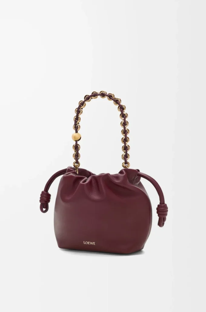 Mini sac à main Flamenco en cuir d&rsquo;agneau nappa souple, couleur bordeaux foncé