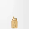 Mini sac Puzzle Edge en cuir d&rsquo;agneau laminé doré