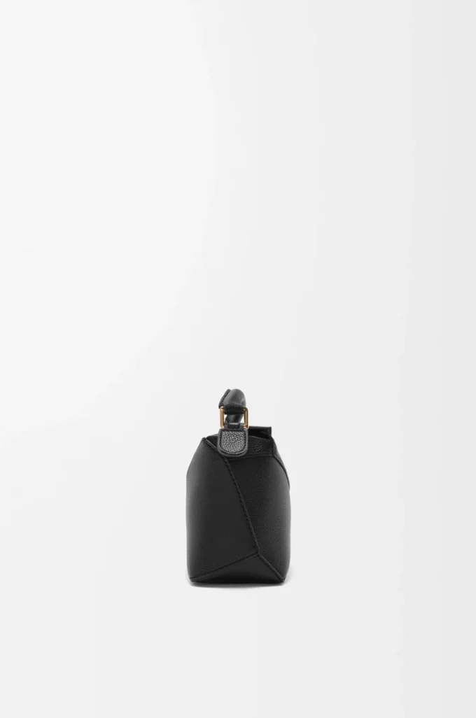 Mini sac Puzzle Edge en cuir de veau grainé souple noir