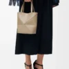 Mini sac Puzzle Fold en cuir de veau brillant Sand Mini sac Puzzle Fold en cuir de veau brillant Sand