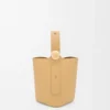 Mini sac seau Pebble en cuir de veau lisse Dark Butter