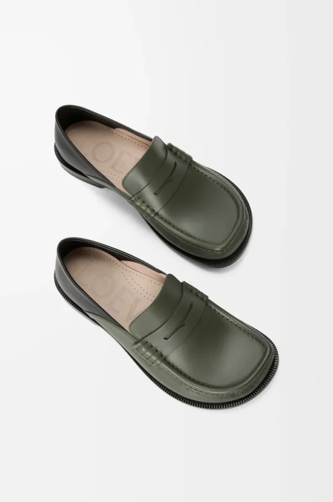 Mocassins Campo à rabat arrière en cuir de veau ciré vert sauge/noir
