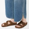 Mule à boucle en daim marron