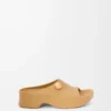 Mule Pebble en mousse Medium Concealer/Gold