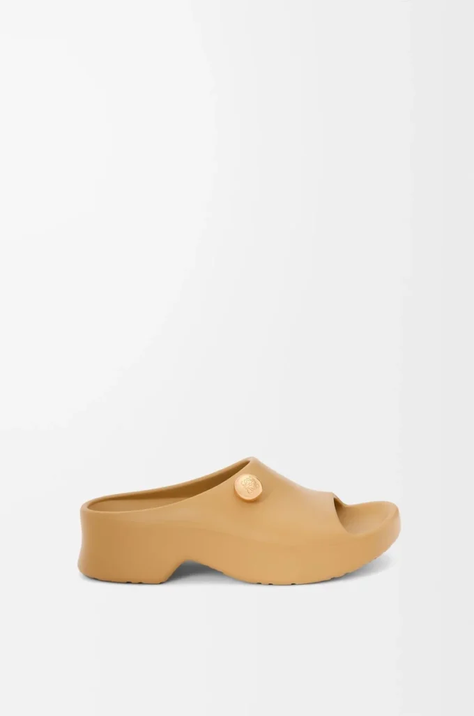 Mule Pebble en mousse Medium Concealer/Gold