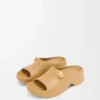 Mule Pebble en mousse Medium Concealer/Gold