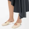 Mule Pebble Soft en cuir d&rsquo;agneau nappa Dough