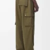 Pantalon cargo en coton vert kaki