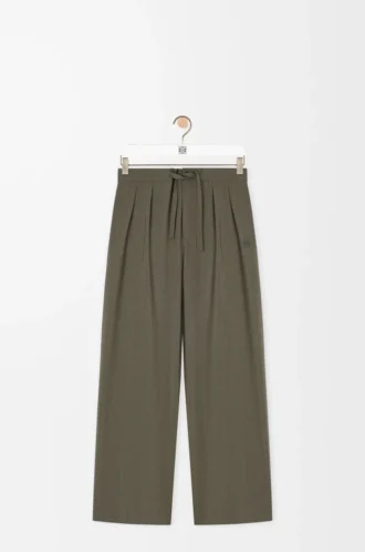 Pantalon à cordon en laine vert kaki
